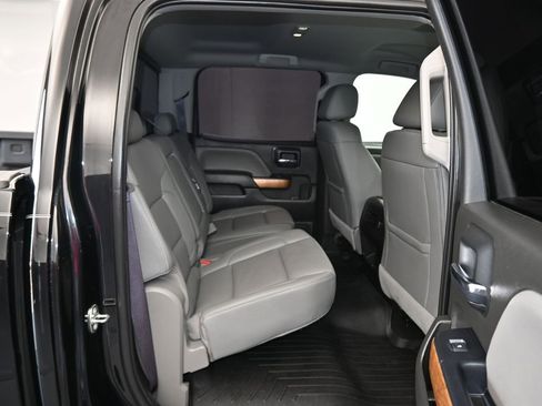 Used 2017 Chevrolet Silverado 1500 LTZ w/ Sport Package image 40