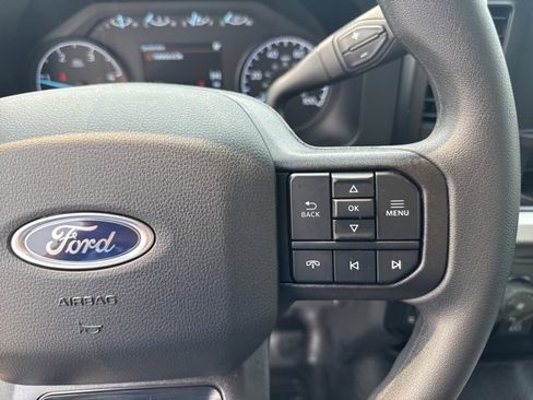 New 2025 Ford F250 XL w/ XL Chrome Package image 30