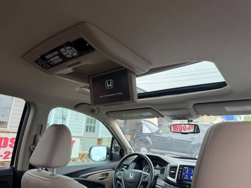 Used 2016 Honda Pilot EX-L image 11