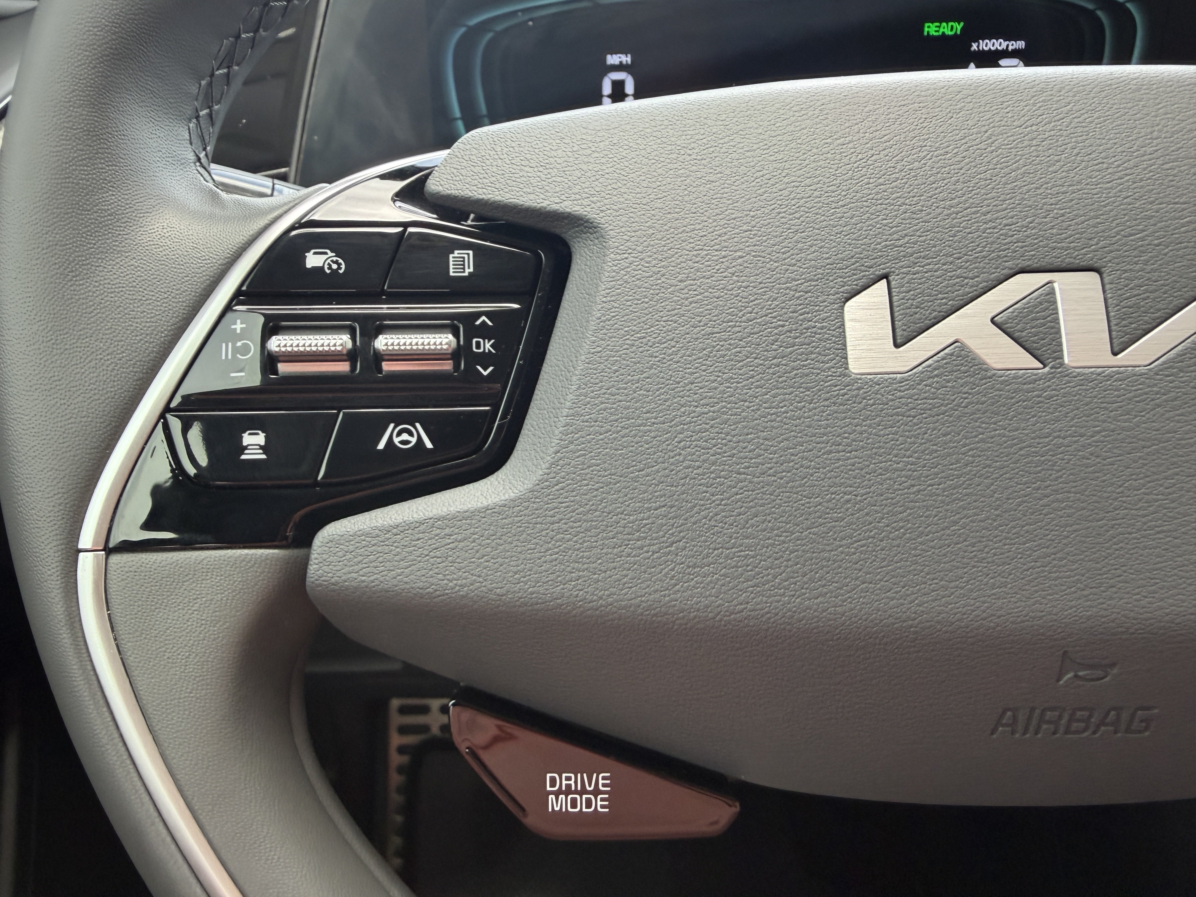 Certified 2024 Kia Niro EX Touring FWD image 27