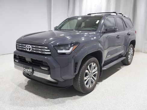Used 2025 Toyota 4Runner Limited AWD/4WD image 8