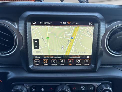 Used 2023 Jeep Gladiator Sport AWD/4WD image 15
