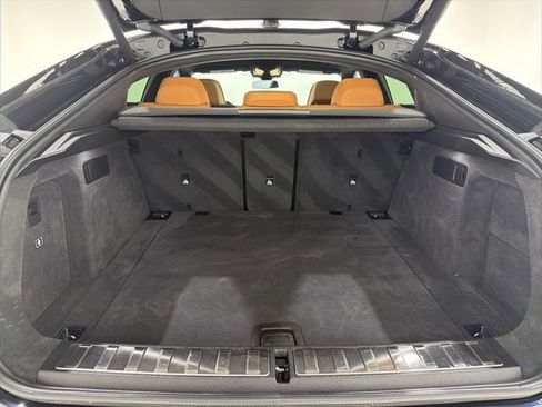 Certified 2025 BMW X6 M60i AWD/4WD image 25