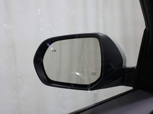 Used 2026 Chevrolet Equinox LT FWD image 20