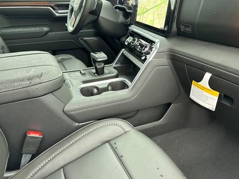 New 2026 GMC Sierra 1500 Denali w/ Denali Reserve Package image 16