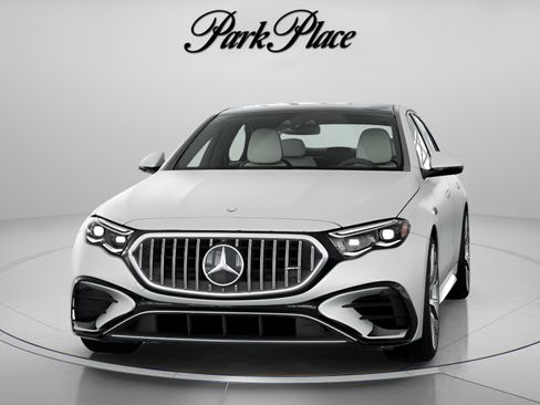 New 2026 Mercedes-Benz E 53 AMG e 4MATIC Sedan image 35