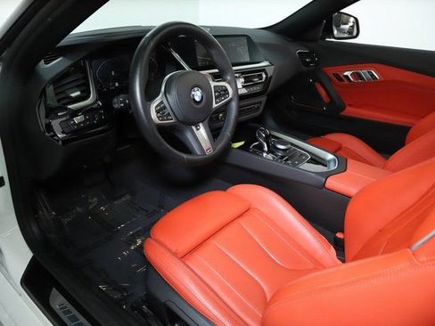 Certified 2023 BMW Z4 sDrive30i w/ Premium Package RWD image 18