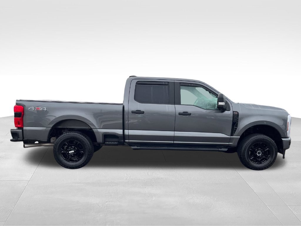 Used 2025 Ford F250 XL w/ STX Appearance Package AWD/4WD image 6