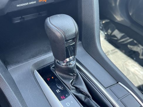 Used 2019 Honda Civic LX image 19