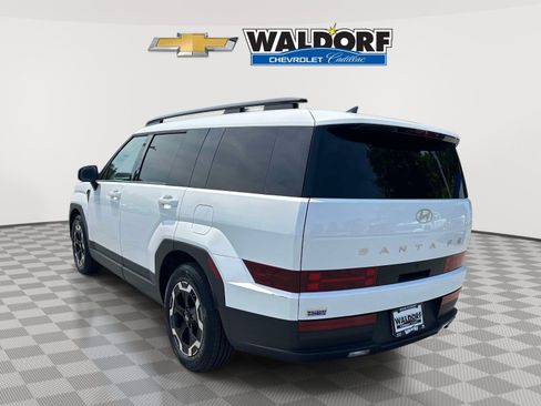 Used 2024 Hyundai Santa Fe SEL AWD/4WD image 4