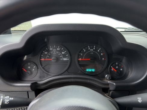 Used 2007 Jeep Wrangler X image 18