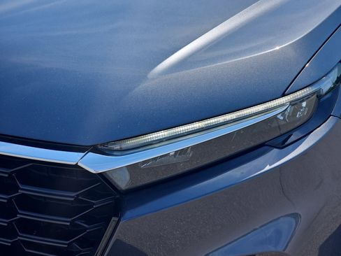 Used 2024 Honda CR-V EX-L image 28