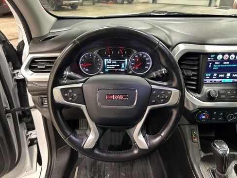 Used 2019 GMC Acadia SLT image 14