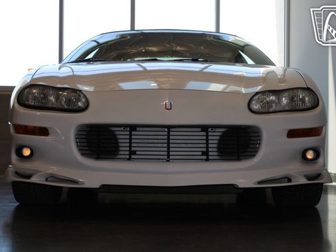 Used 2000 Chevrolet Camaro Z28 image 21