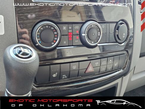Used 2017 Mercedes-Benz Sprinter 3500 image 47