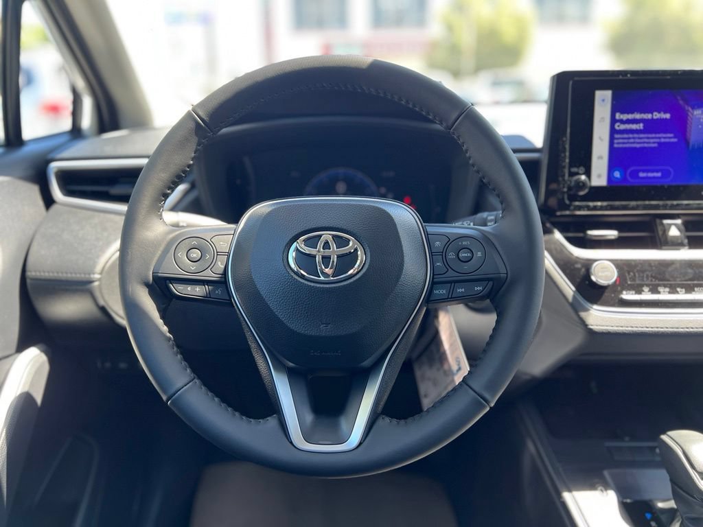 New 2026 Toyota Corolla Cross LE AWD/4WD image 24