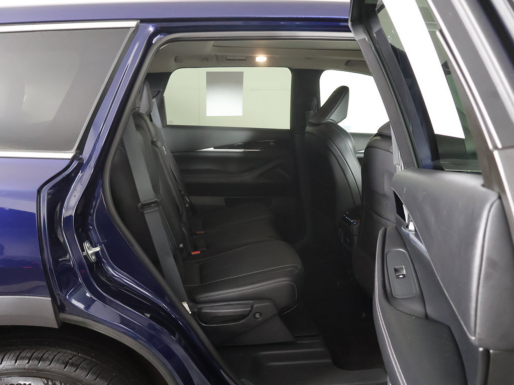 Used 2025 INFINITI QX60 Pure AWD/4WD image 32