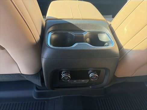 New 2026 Buick Enclave Preferred w/ LPO, Floor Liner Package image 13