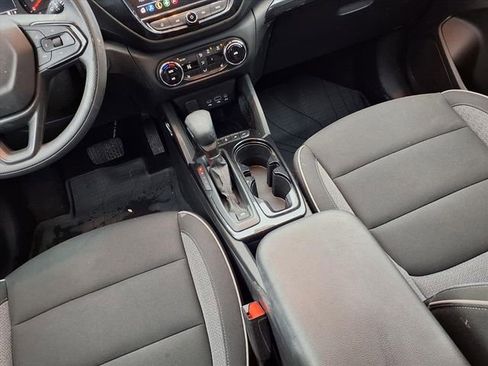 Used 2023 Chevrolet TrailBlazer LT w/ Convenience Package image 10