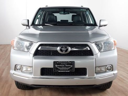 Used 2013 Toyota 4Runner Limited AWD/4WD image 2