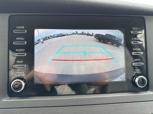 Used 2020 Toyota Sienna L FWD image 15