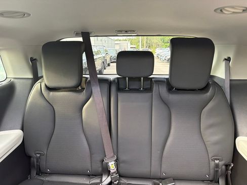 Certified 2024 Kia Carnival SX Prestige FWD image 25