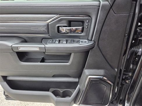 Certified 2022 RAM 2500 Limited image 23