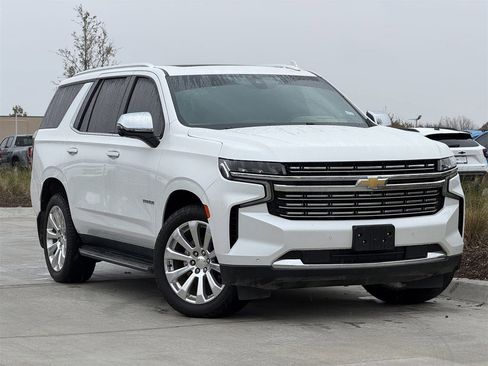 Used 2021 Chevrolet Tahoe Premier w/ Premium Package image 2