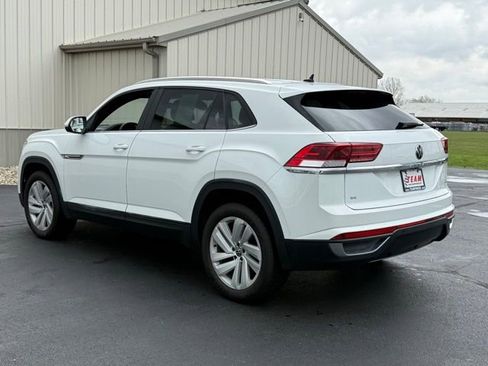 Used 2023 Volkswagen Atlas Cross Sport SE image 5
