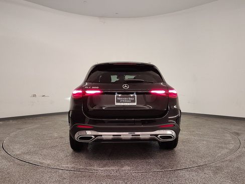 Used 2026 Mercedes-Benz GLC 300 image 9