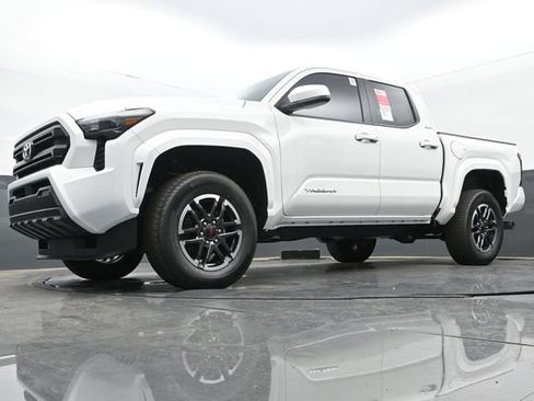 New 2026 Toyota Tacoma SR5 AWD/4WD image 25