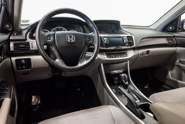 Used 2015 Honda Accord EX-L image 9