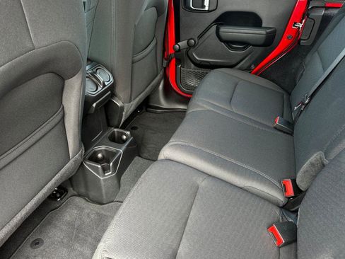 Certified 2022 Jeep Wrangler Unlimited Sport image 12