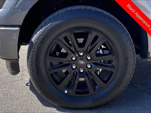 Used 2025 Ford F150 Platinum w/ FX4 Off-Road Package AWD/4WD image 8