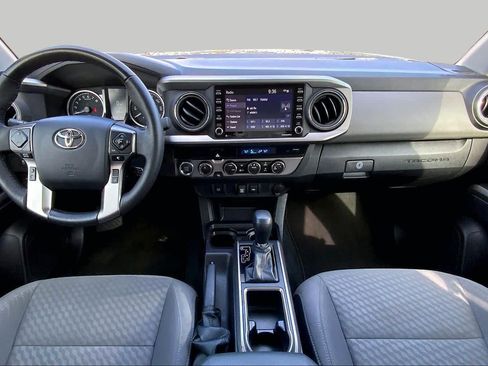 Used 2023 Toyota Tacoma SR5 AWD/4WD image 15
