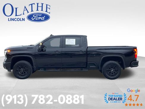 Used 2024 Chevrolet Silverado 2500 LTZ w/ LTZ Plus Package image 2