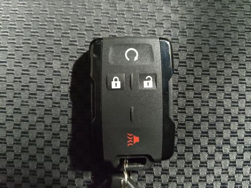 Used 2018 Chevrolet Silverado 1500 LT w/ Texas Edition image 32