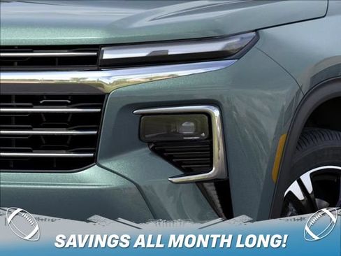 New 2027 Chevrolet Traverse LT w/ Sun and Wheel Package AWD/4WD image 10