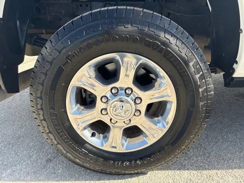 Used 2024 RAM 3500 Big Horn AWD/4WD image 8