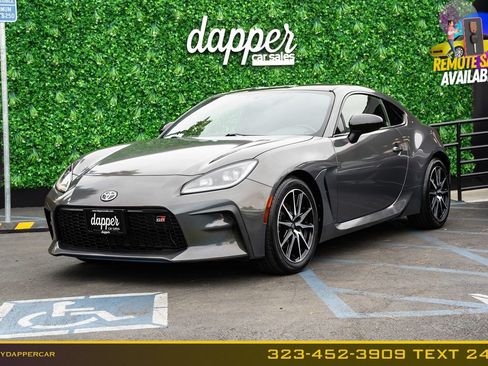 Used 2022 Toyota GR86 w/ ALL Weather Mat Package (TMS) RWD image 1