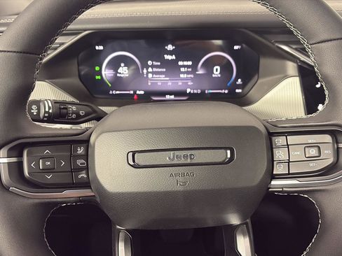 New 2026 Jeep Cherokee Limited AWD/4WD image 16