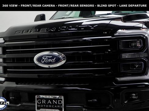 Used 2025 Ford F250 Platinum AWD/4WD image 2