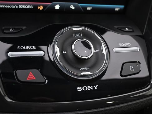 Used 2014 Ford Escape Titanium w/ Equipment Group 401A AWD/4WD image 30