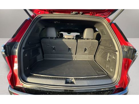 New 2026 Chevrolet Traverse RS w/ LPO, Floor Liner Package image 22
