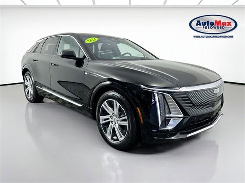 Used 2024 Cadillac Lyriq Tech image 1