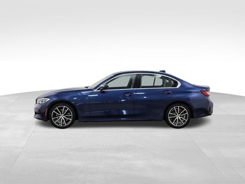 Used 2021 BMW 330i xDrive Sedan w/ Convenience Package image 2