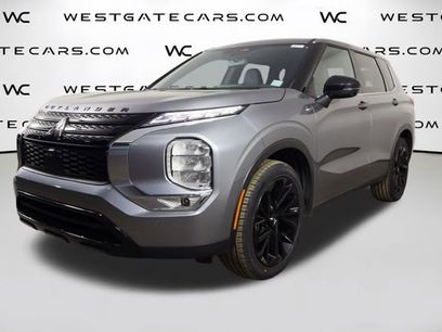 Used 2024 Mitsubishi Outlander SE Black Edition