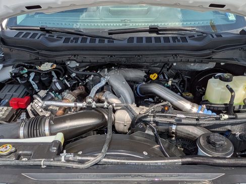 Used 2024 Ford F250 Lariat image 31