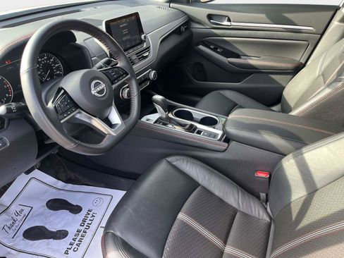 Used 2024 Nissan Altima 2.5 SR image 22