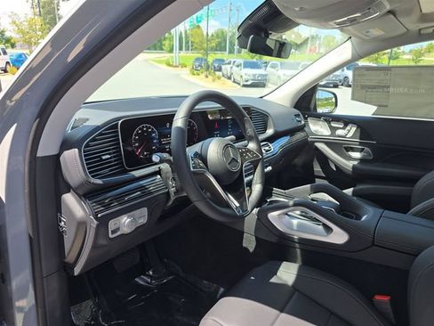 Certified 2025 Mercedes-Benz GLE 350 4MATIC image 25